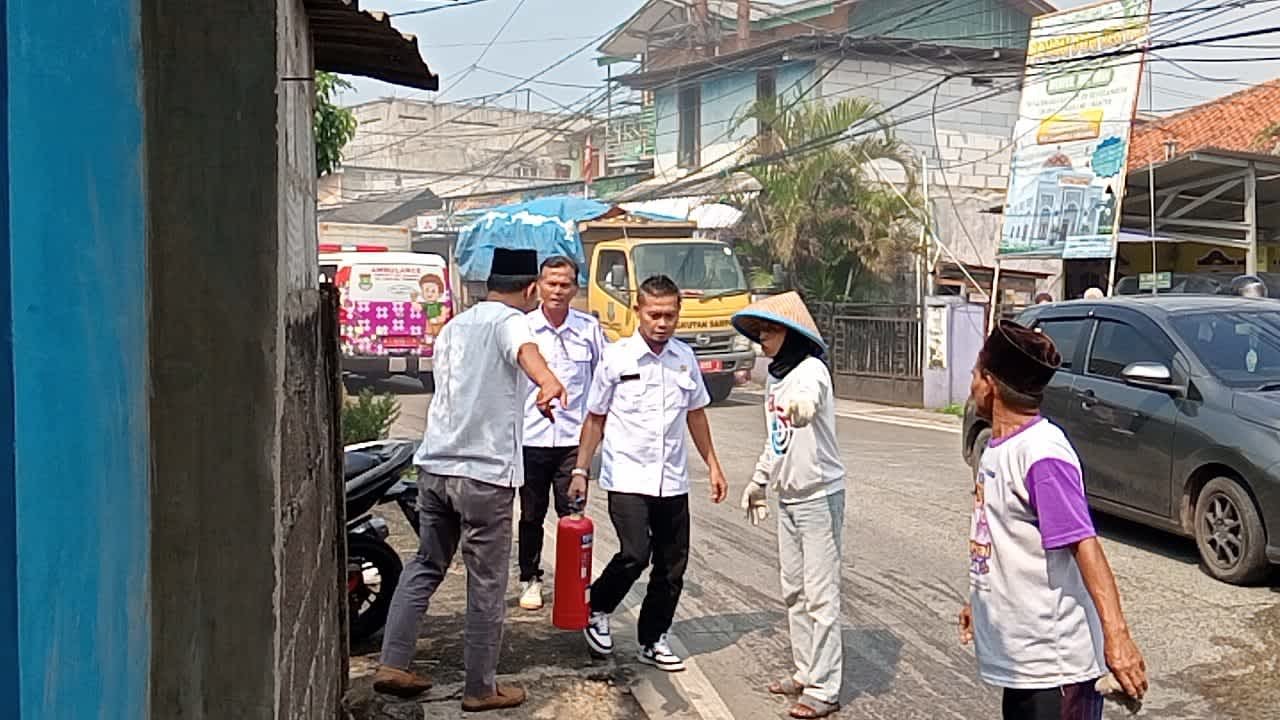 Kebakaran Warung Nasi Padang di Desa Talagasari Diduga Akibat Kebocoran Gas Tabung, Dua Korban Luka Bakar Dibawa ke RS