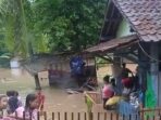 Masyarakat Citeras Kampung Cikumpul Mengeluh Tanaman Dan Rumah Terendam Air, Akibat Dugaan Got Milik PT Aplus pasivic Asal Jadi Masyarakat Citeras Kampung Cikumpul Mengeluh Tanaman Dan Rumah Terendam Air, Akibat Dugaan Got Milik PT Aplus pasivic Asal Jadi