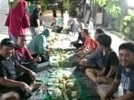 Perum Mulya Asri 2 Blok F dan G Syukuri Pengecoran Jalan Utama, Gelar Doa Bersama dan “Madang Bareng
